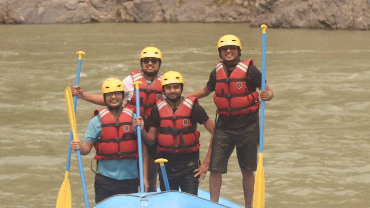 Rafting at Trishuli